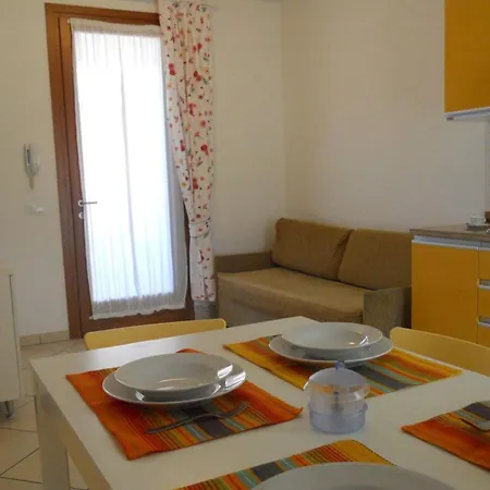 Comfy Flat In A Newly Built Village Μπιμπιόνε
