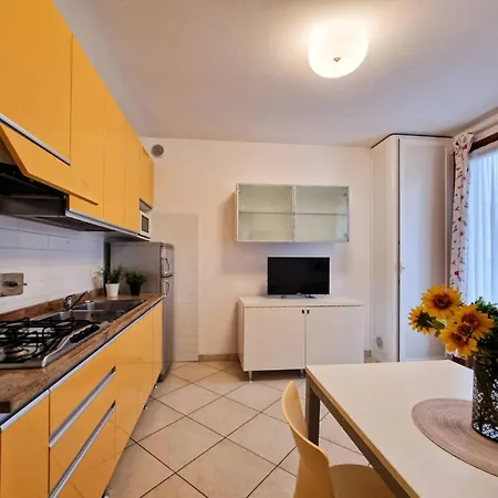 Apartamento Comfy Flat In A Newly Built Village Bibione