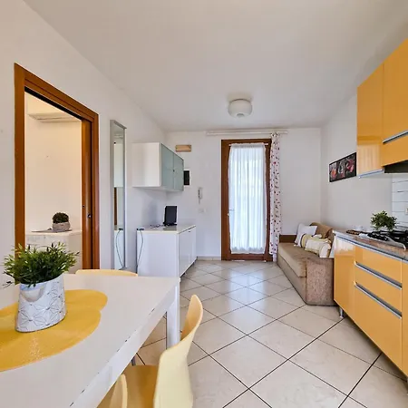 דירה Comfy Flat In A Newly Built Village *