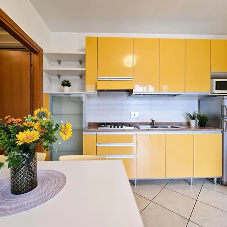 Comfy Flat In A Newly Built Village * ביביונה