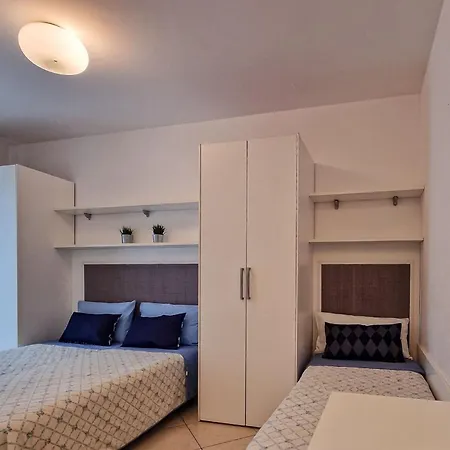 Comfy Flat In A Newly Built Village *