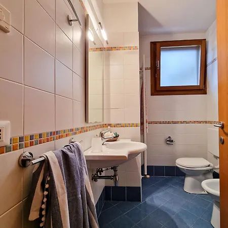 Comfy Flat In A Newly Built Village * ביביונה