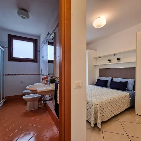 Comfy Flat In A Newly Built Village דירה *